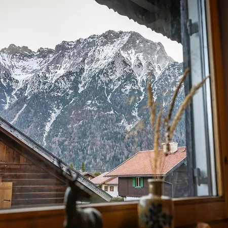 Apartment Haus Edelraute Mittenwald