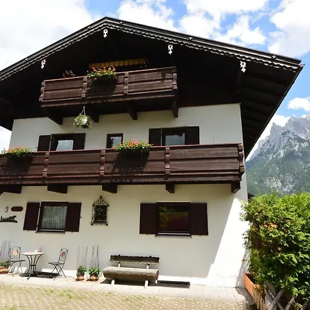 Haus Edelraute Apartment *